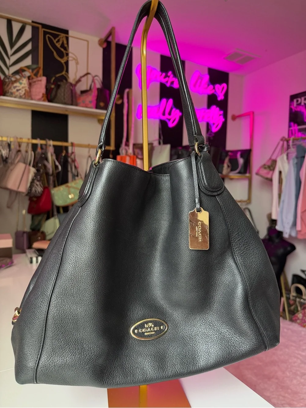 Coach Black Pebbled Leather Hobo Tote Shoulder Bag Gold Turnlock purse